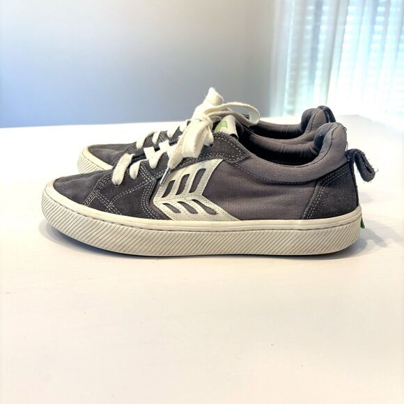 Cariuma EUC Catiba Pro Low Skate Sneakers Shoes Gray US Size Men 7.5 Women 9‎ - Picture 6 of 13